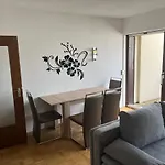 Apartment Naehe Hauptbahnhof Und Innenstadt